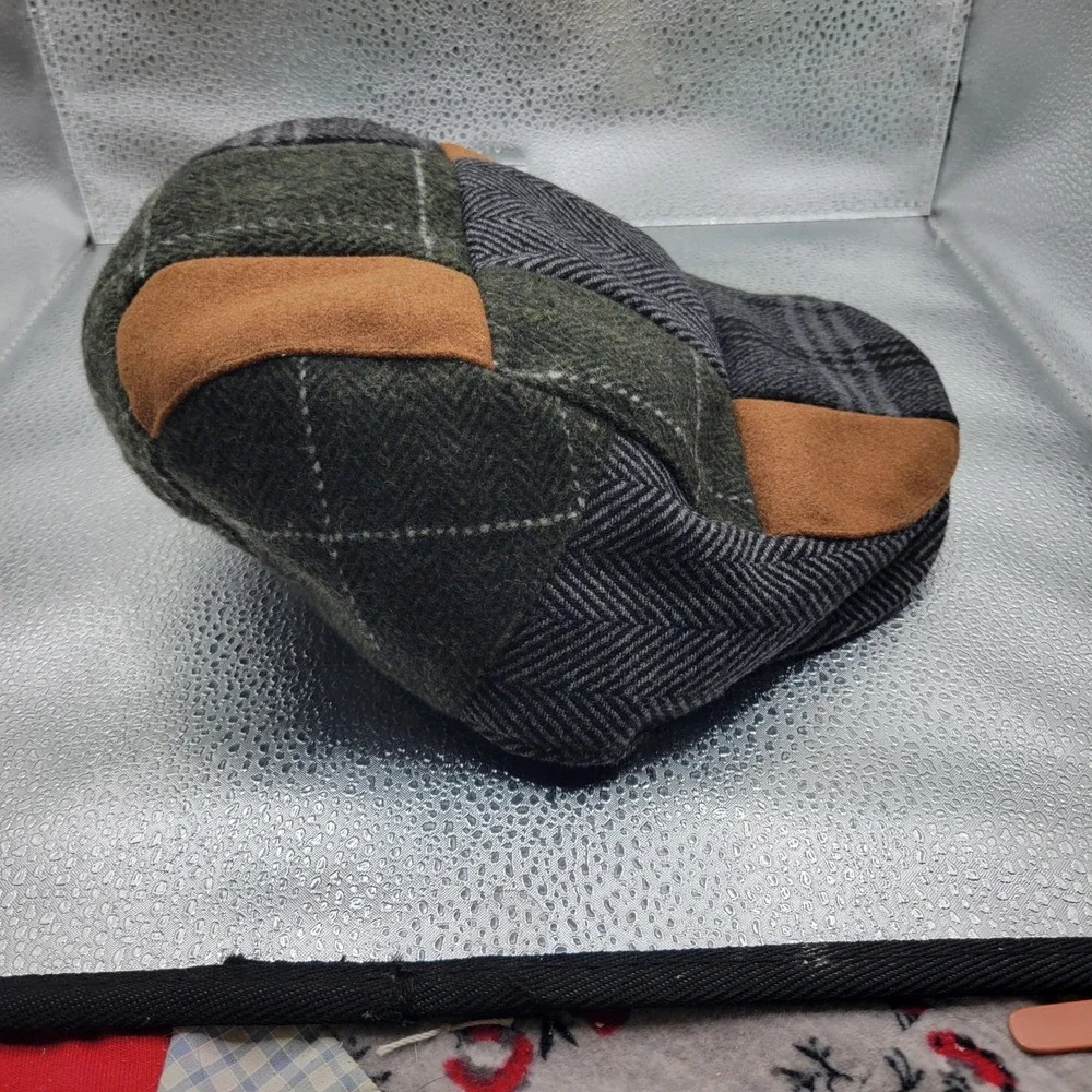 Boston Bruins Hockey Promo Scally Cap Hat Limited Ed TD Garden Newsboy Style